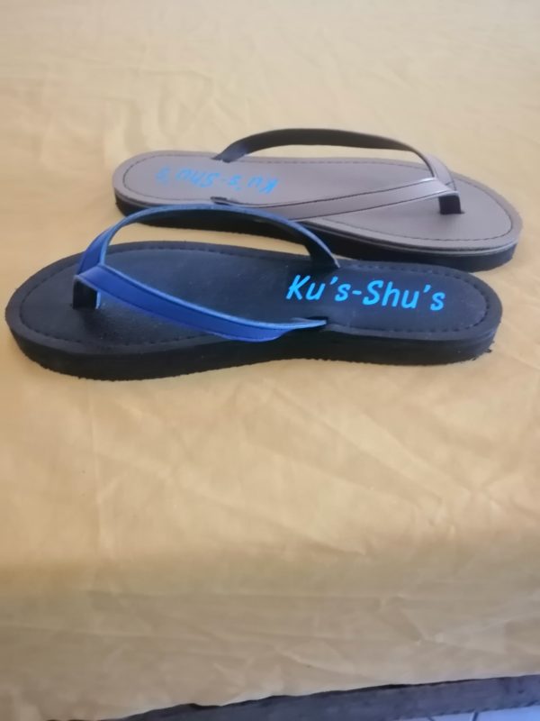 Ladies and Mens flip flops - Image 3