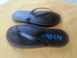 Ladies and Mens flip flops