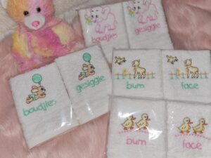 BABY CLOTHS - FACE & BUM SET