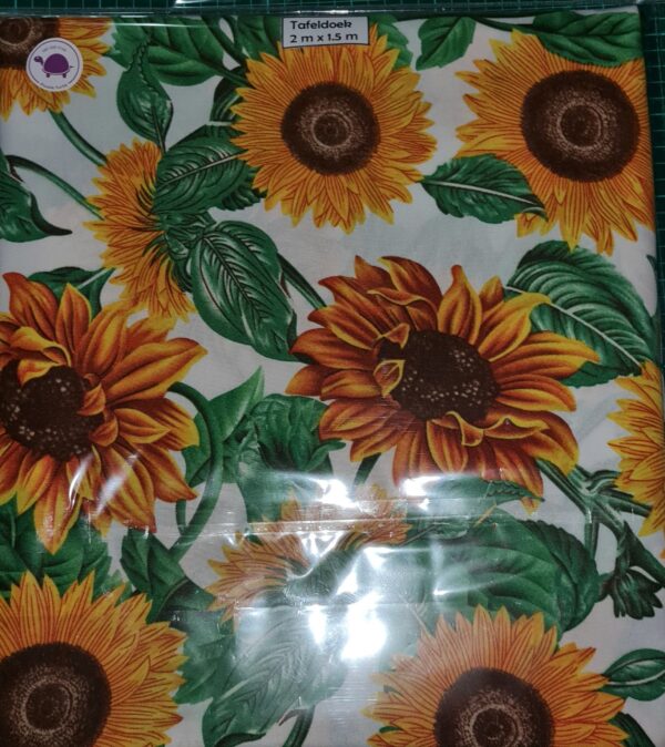TABLE CLOTH 2