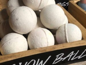 BATH BOMB - SNOWBALL